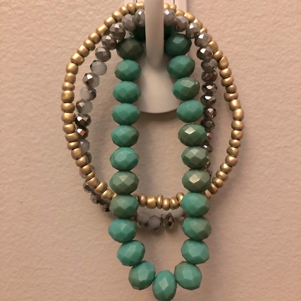 3 Bracelets